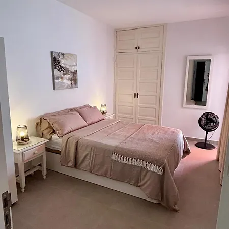 La Colina Apartament *